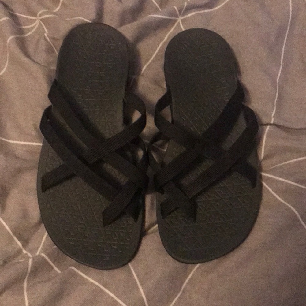 Barely worn chaco’s